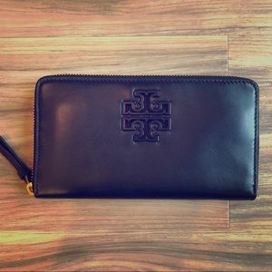 Tory Burch Lily Zip Continental Wallet ~ Black